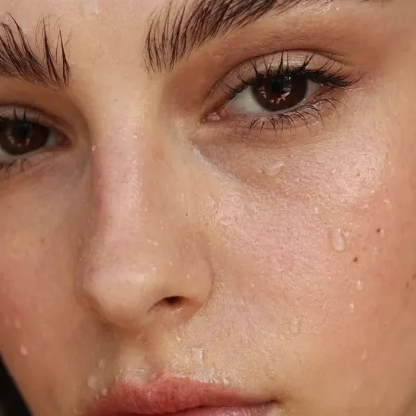 Esencia Pura: Higiene Facial Profunda